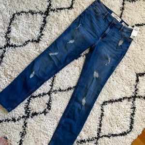 High Rise Super Skinny Hollister W28/L28 (7s) NWT